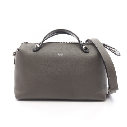 FENDI BY THE WAY 中型單肩斜背包，皮革材質，灰色/黑色，二手女款