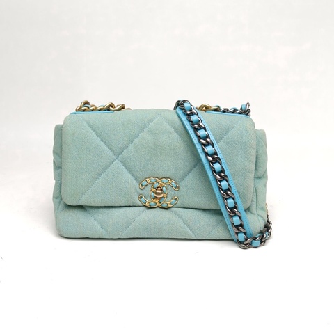 CHANEL 19BAG口蓋包小號淺藍色帆布31開金銀扣肩背包