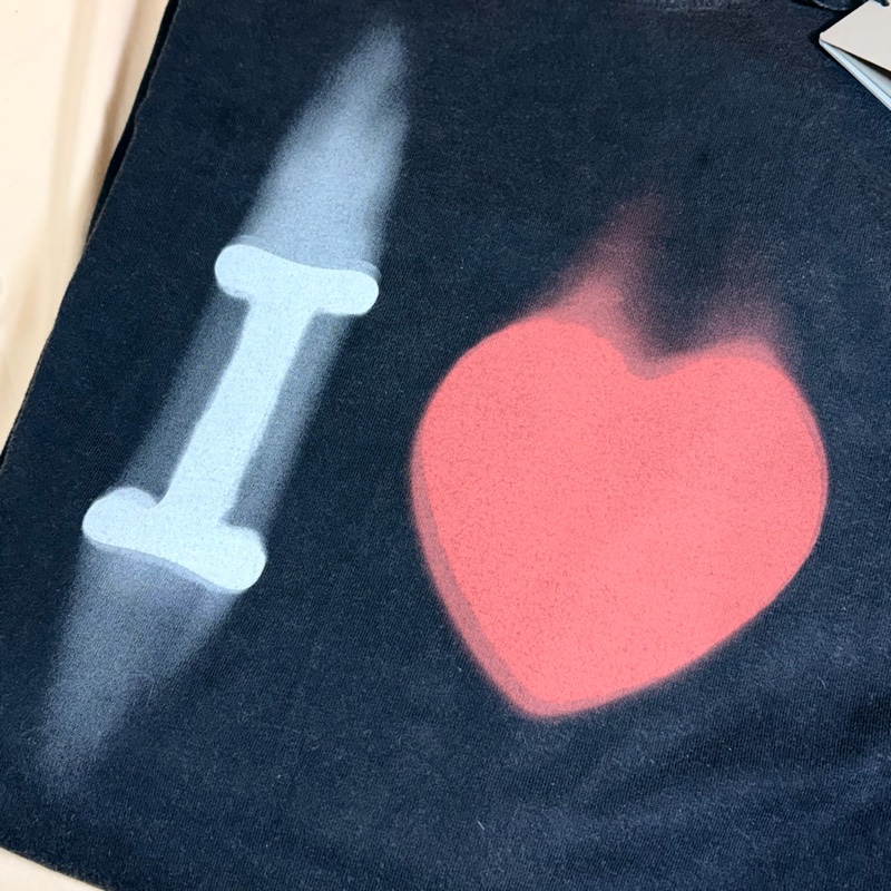 ‼️全台最甜 全新含吊牌 Balenciaga 巴黎世家 os版型 ❤️ 愛心短袖t恤 (原價28000)-5