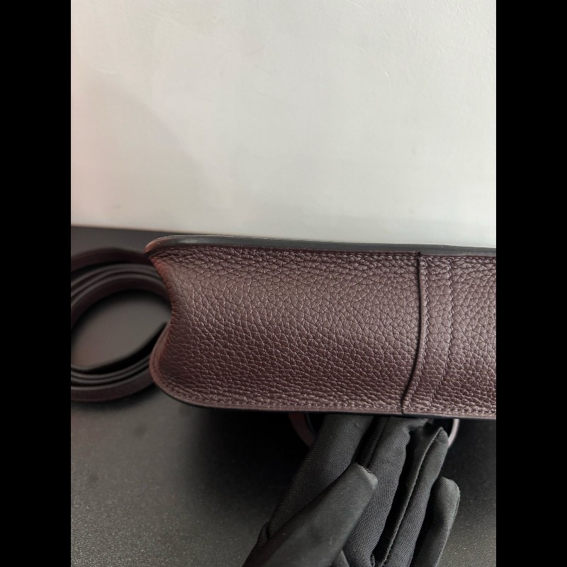 Hermes Halzan 25
馬鞍紅拼寶石藍-2