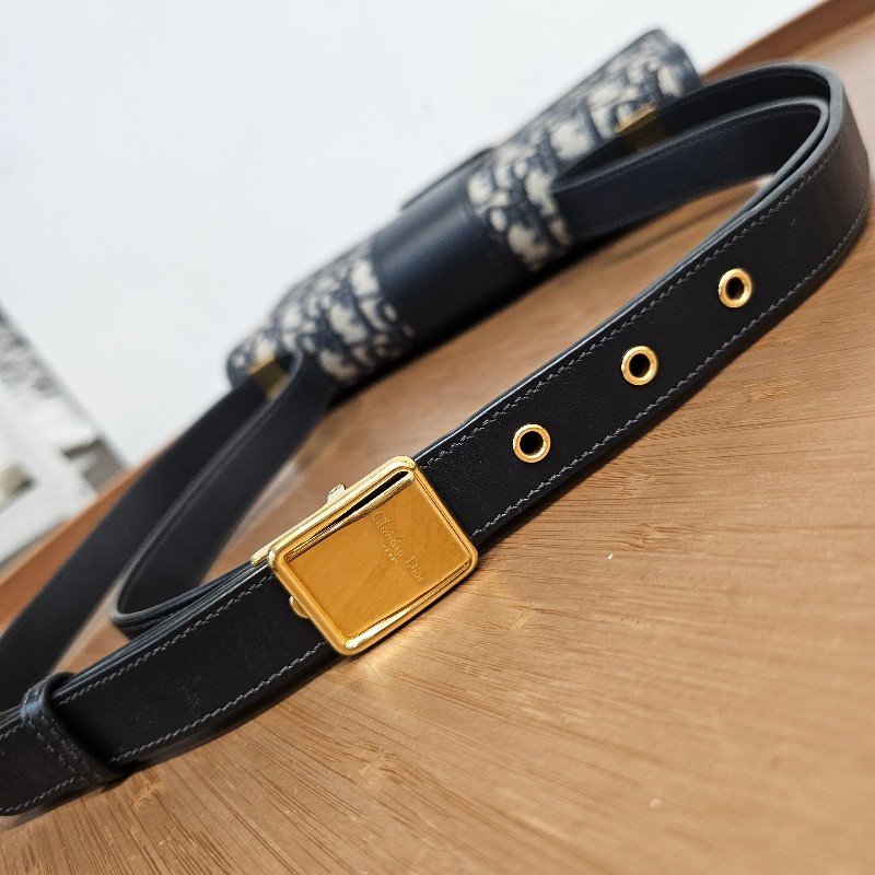 Dior montaigne 30-3
