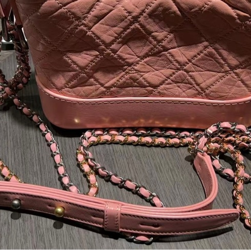 Chanel Pink Gabrielle Hobo Small Bag 粉色斜挎包-4
