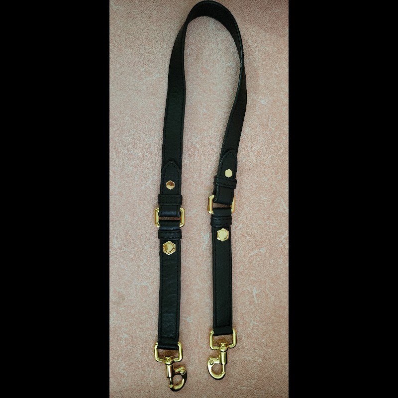 Marc by marc jacobs 牛皮大 hobo 可手挽，上肩，斜背-17