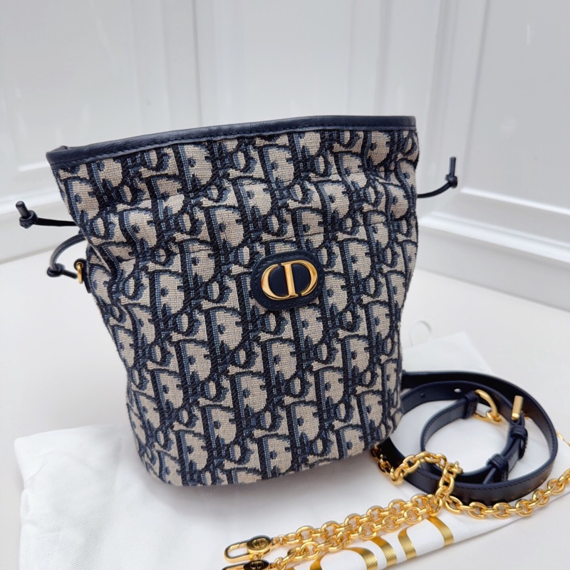 99新迪奧/Dior 30 Montaigne 迷你鏈條抽繩水桶包-1