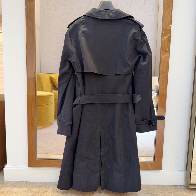 閒置 BURBERRY 經典雙排扣長款風衣-1