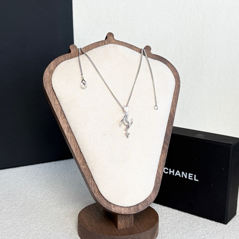 Chanel香奈兒26s箭頭雙C項鍊 附件：包裝盒 防塵袋。-3