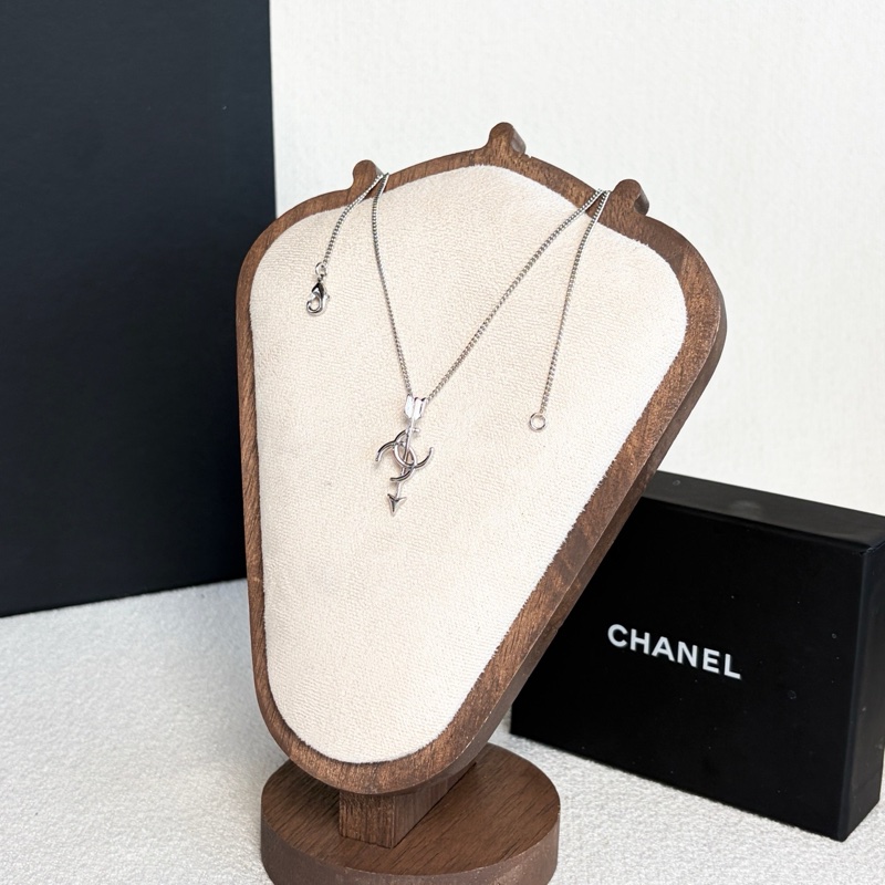 Chanel香奈兒26s箭頭雙C項鍊 附件：包裝盒 防塵袋。-4