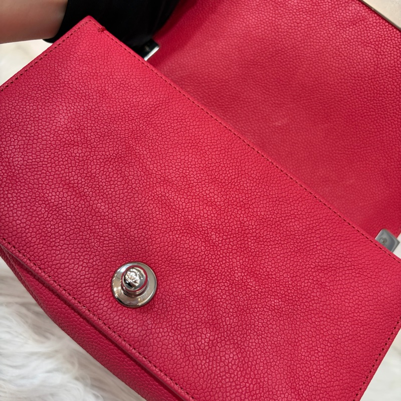 CHANEL A67085 櫻桃色 荔枝皮 銀鍊 mini BOY 肩背包側背包斜背包兩用包-27