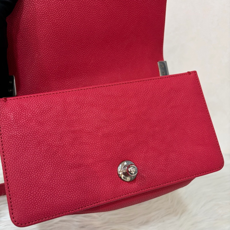 CHANEL A67085 櫻桃色 荔枝皮 銀鍊 mini BOY 肩背包側背包斜背包兩用包-28