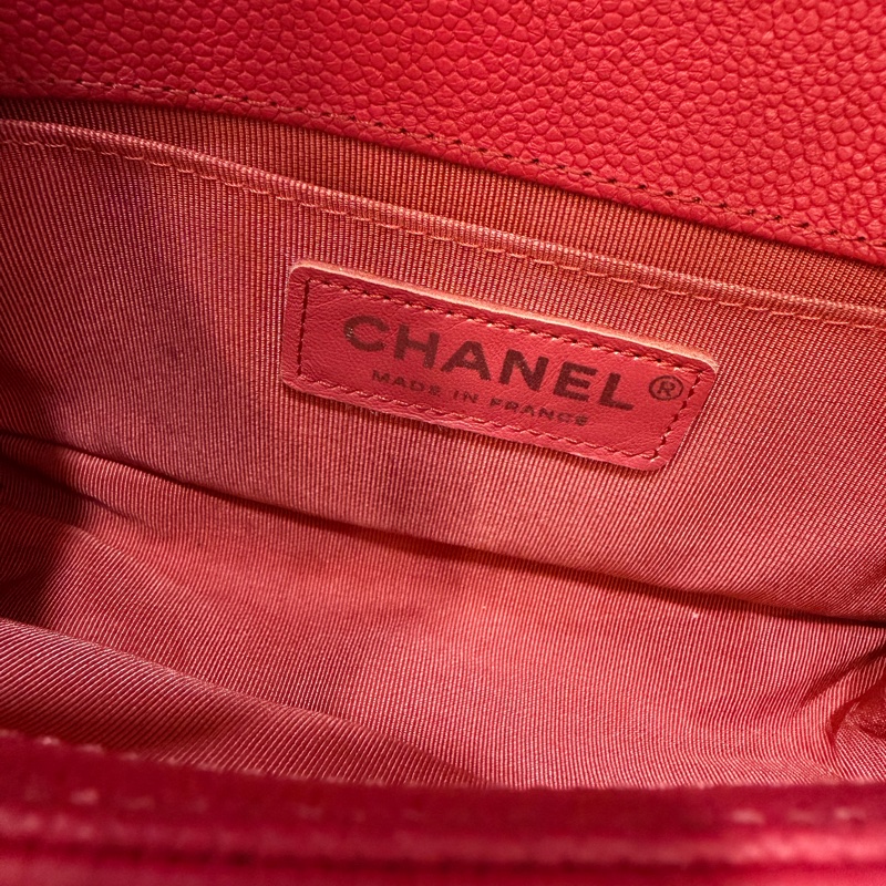 CHANEL A67085 櫻桃色 荔枝皮 銀鍊 mini BOY 肩背包側背包斜背包兩用包-46
