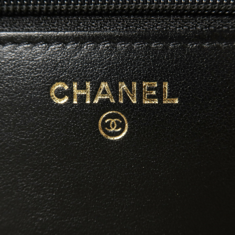 CHANEL 牛皮皮革Boy Wallet On Chain鏈帶肩背袋-5