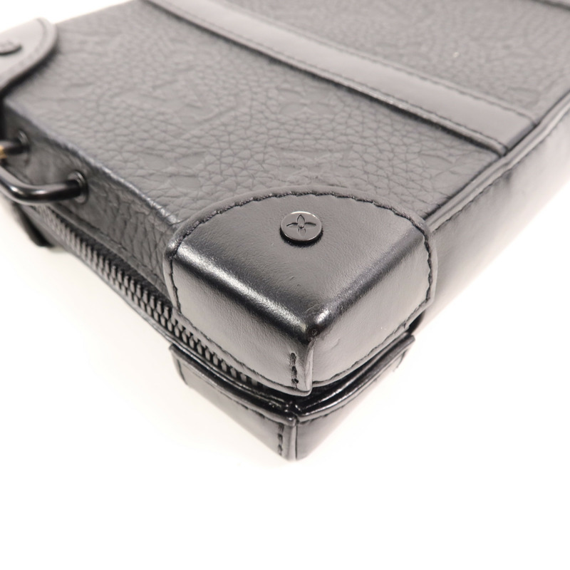 LOUIS VUITTON Monogram Taurillon Soft Trunk Wallet肩背袋-8