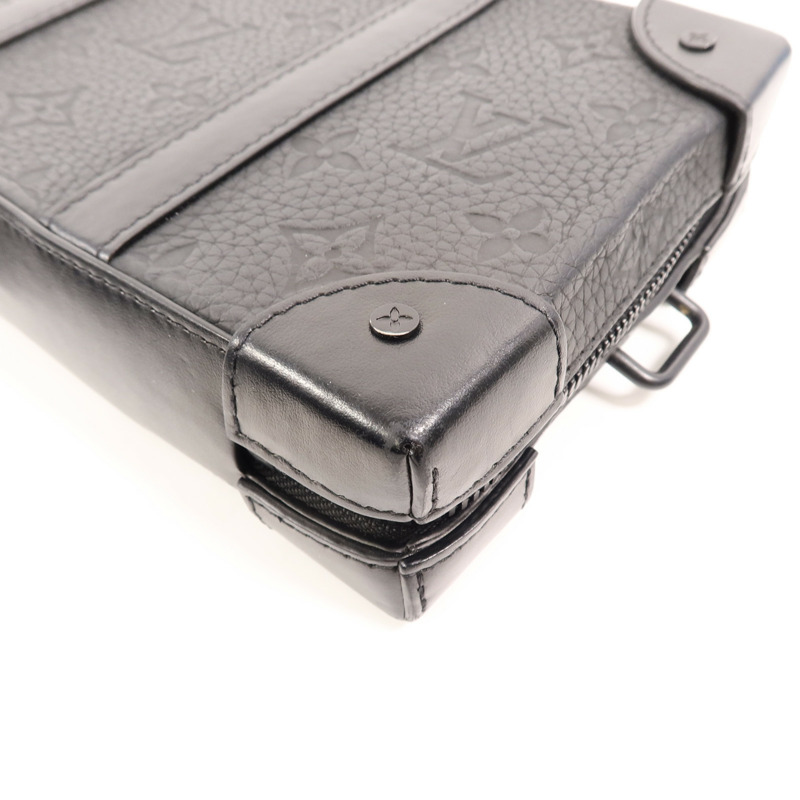 LOUIS VUITTON Monogram Taurillon Soft Trunk Wallet肩背袋-9