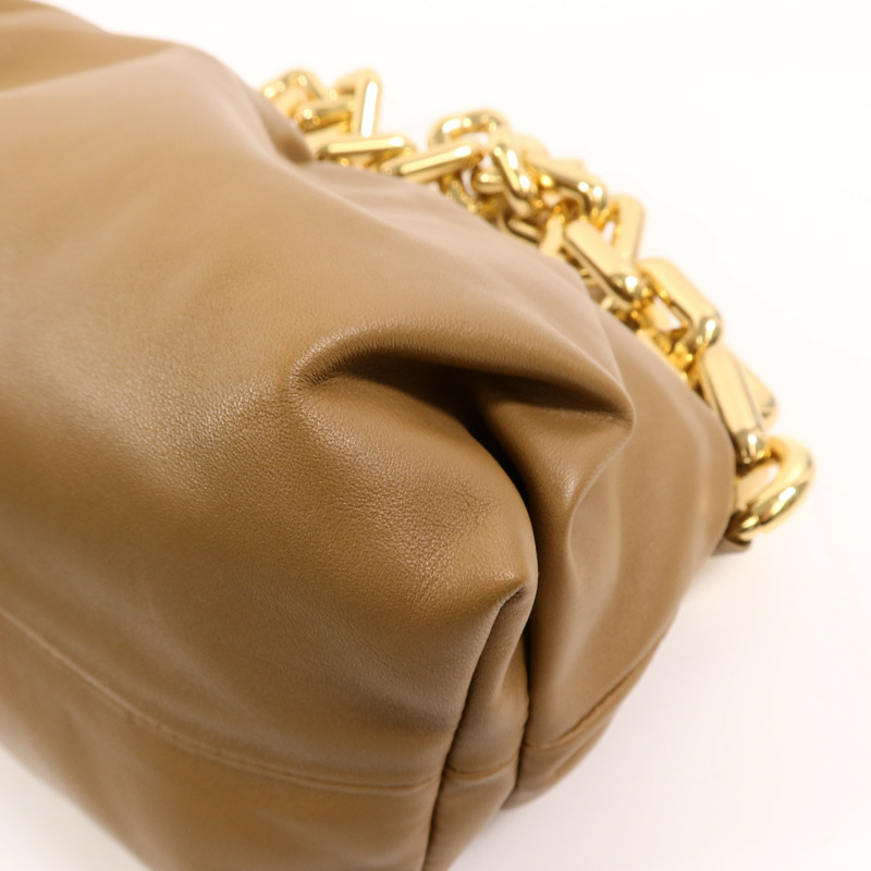 BOTTEGA VENETA 牛皮皮革Chain Pouch鏈帶肩背袋-8