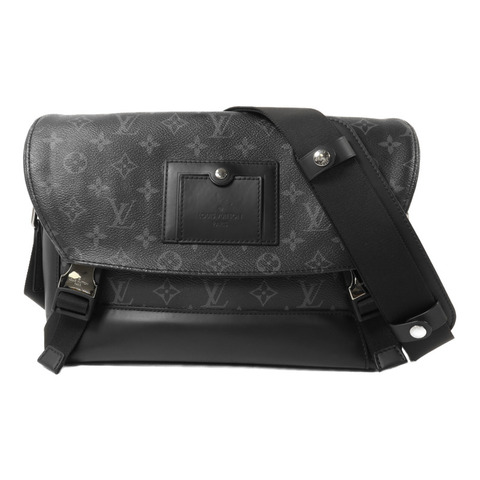 LOUIS VUITTON Monogram Eclipse Voyager肩背袋