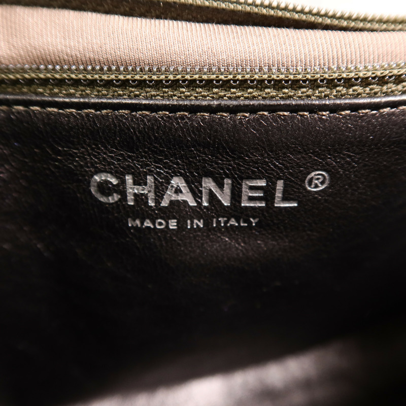 CHANEL 牛皮皮革2.55 Medium鏈帶肩背袋-5