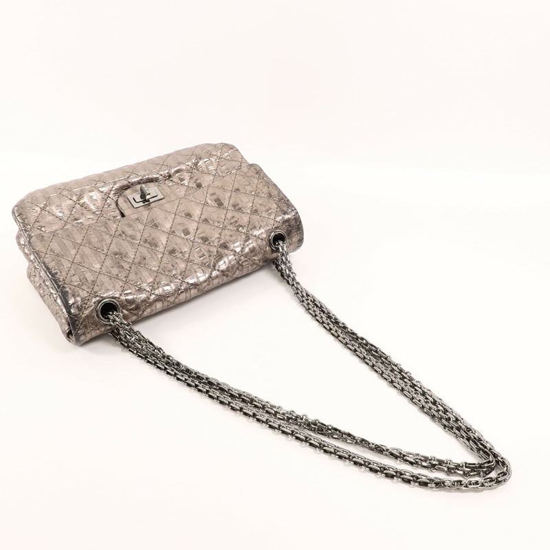 CHANEL 牛皮皮革2.55 Medium鏈帶肩背袋-7