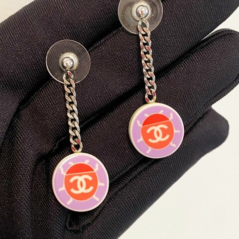 Chanel正品 04P瓢蟲籌碼垂墜耳環ㄒ
