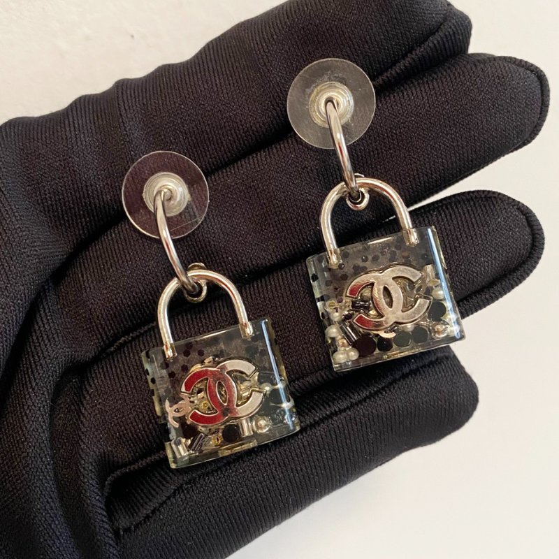 Chanel正品 14K銀透明鎖頭耳環-5