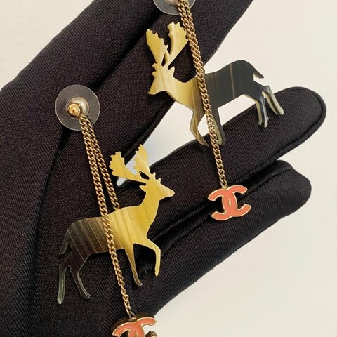 Chanel正品 01A漸層小鹿垂墜雙C耳環