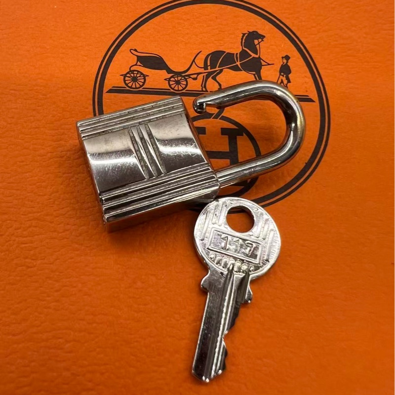 Hermes Cadena Lock and Key Set-5