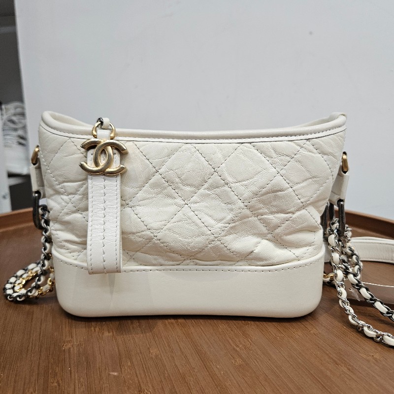 Chanel Gabrielle small 流浪包 白色-0