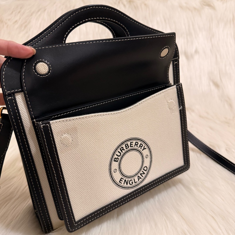 Burberry 黑白熊貓皮加布雙用方包（Pocket bag）-7