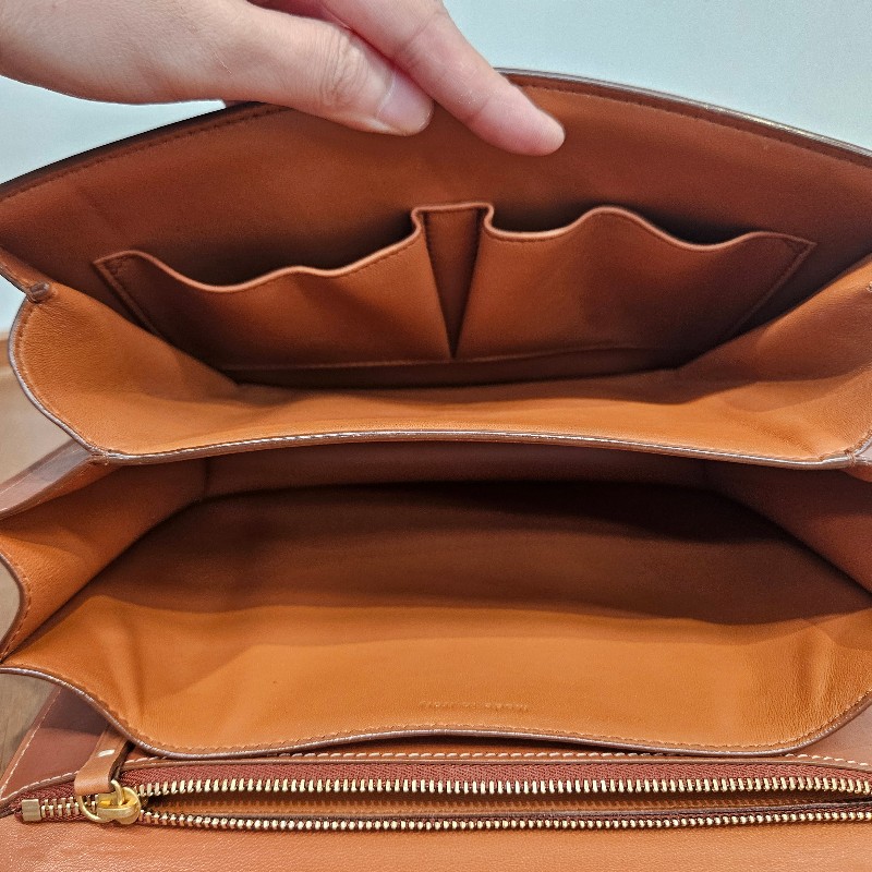 CELINE Classic Box Bag Medium焦糖金扣-6
