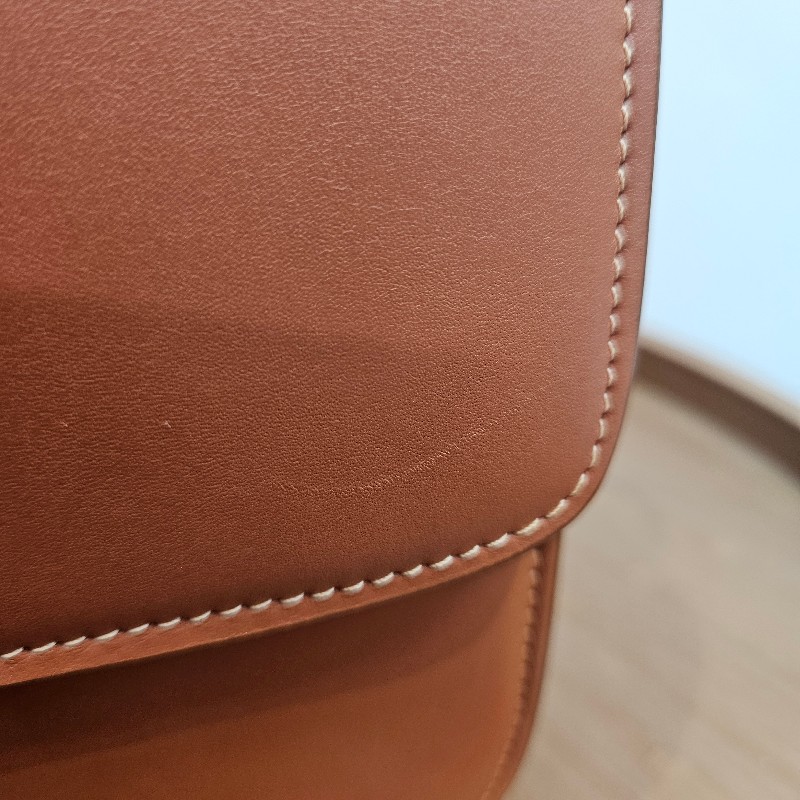 CELINE Classic Box Bag Medium焦糖金扣-9