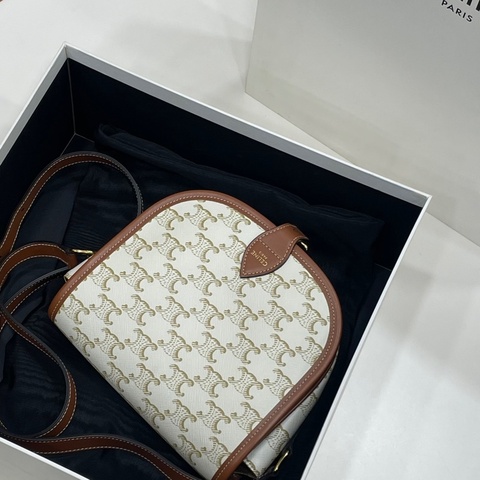 Celine Triomphe 老花馬鞍包 白色 中號
