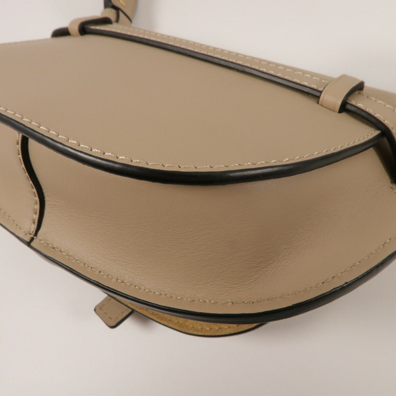 LOEWE 牛皮皮革Mini Gate肩背袋-13