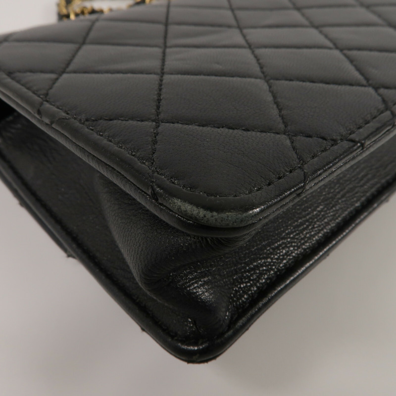 CHANEL 羊皮皮革Chain Shoulder鏈帶肩背袋-11