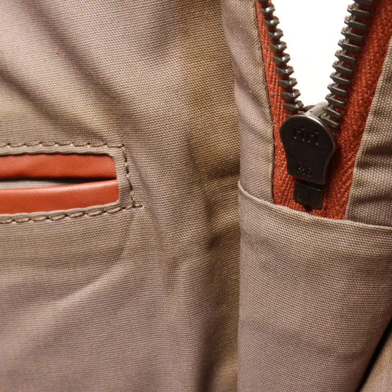 BOTTEGA VENETA 牛皮皮革Business Bag公事包-16