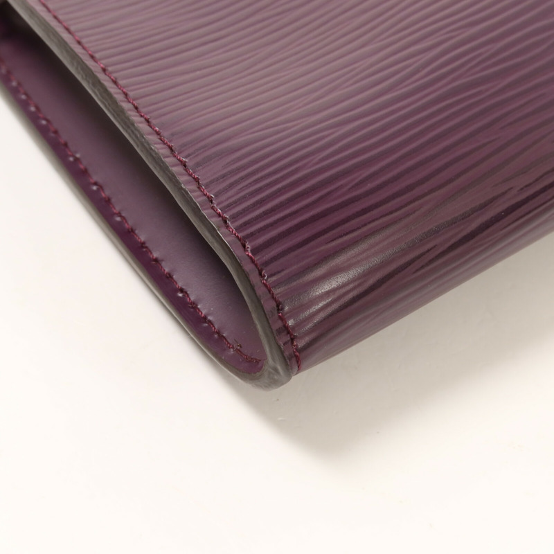 LOUIS VUITTON Epi Pochette Accessories手挽袋-11