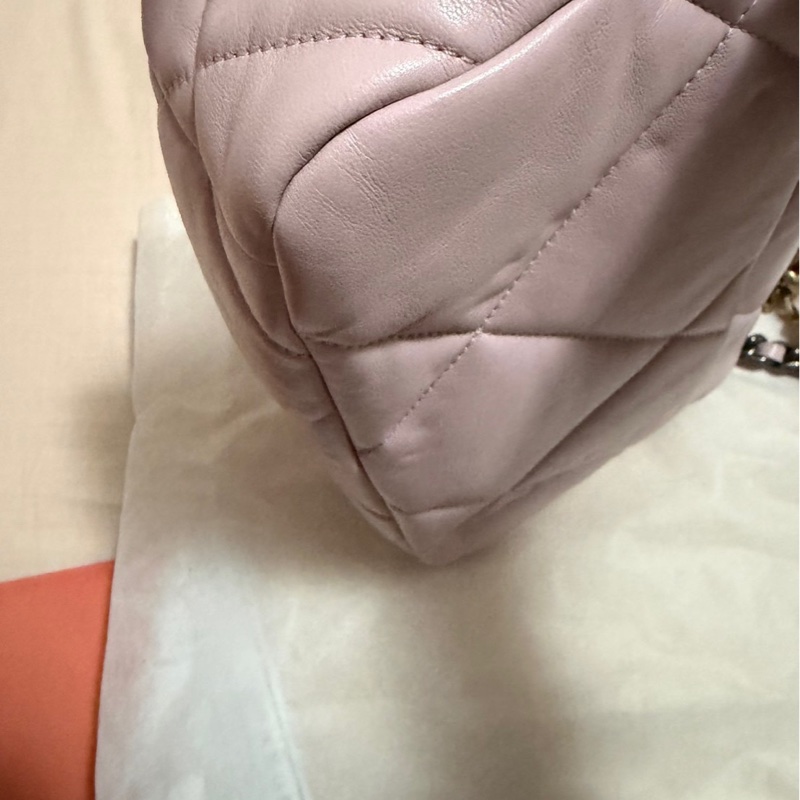 Chanel 19 bag-5