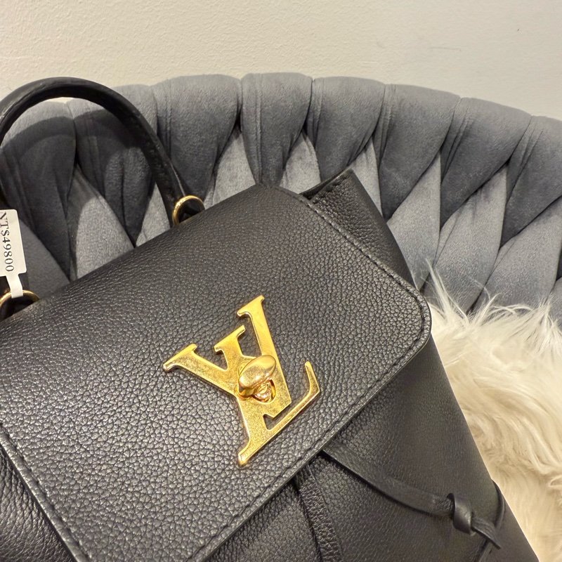 LV 黑金mini 後背包 小書包-4