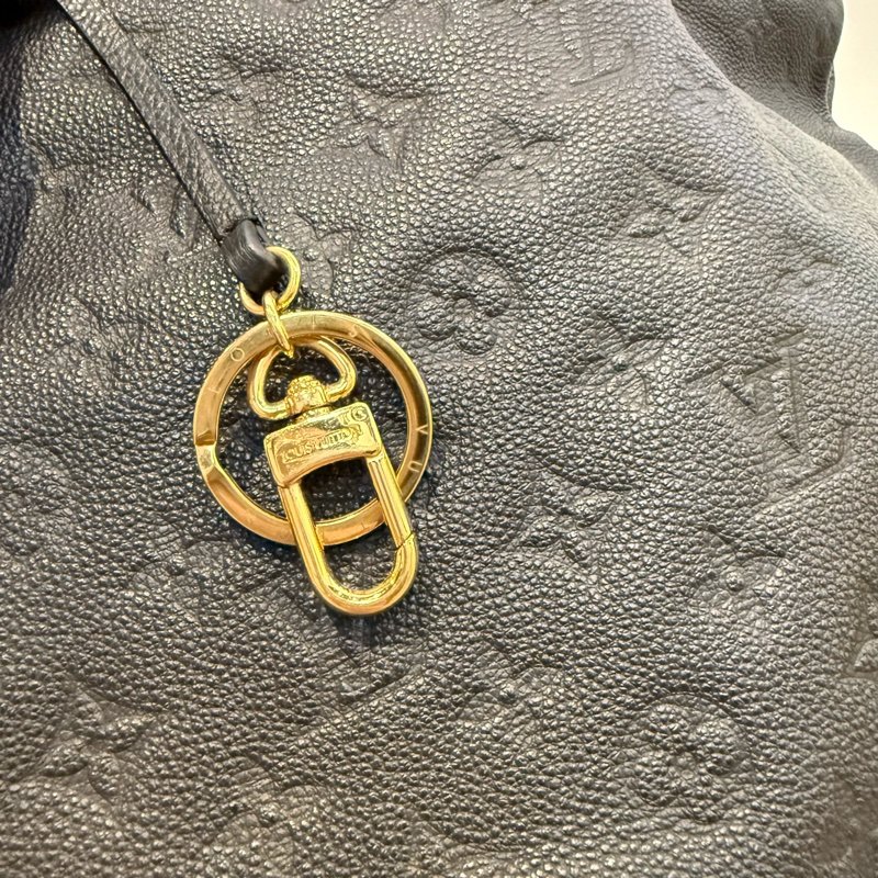 LV Artsy MM 黑壓紋手提包-6