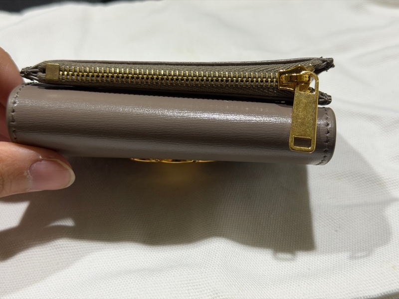 celine 犀牛灰小錢包-16