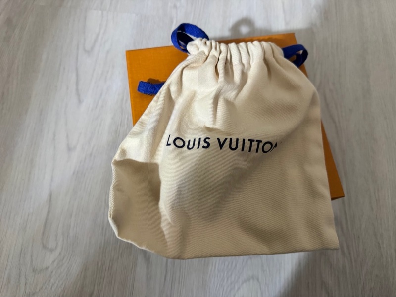 LV optic 黑灰牛皮 40毫米雙面皮帶 36腰90公分-7