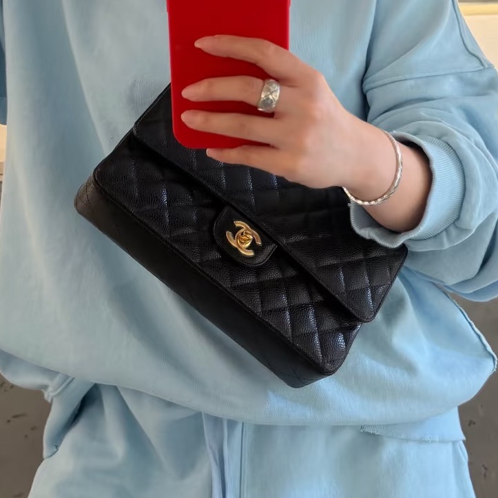CHANEL香奈兒黑金荔枝皮雙蓋CFJumbo魚子醬珍寶-26