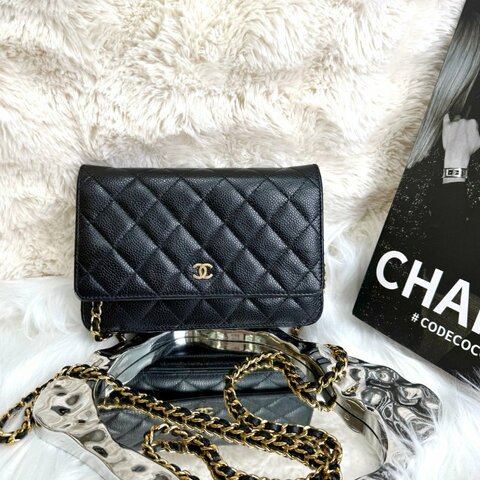 Chanel WOC 黑色 荔枝牛皮 中號 金扣