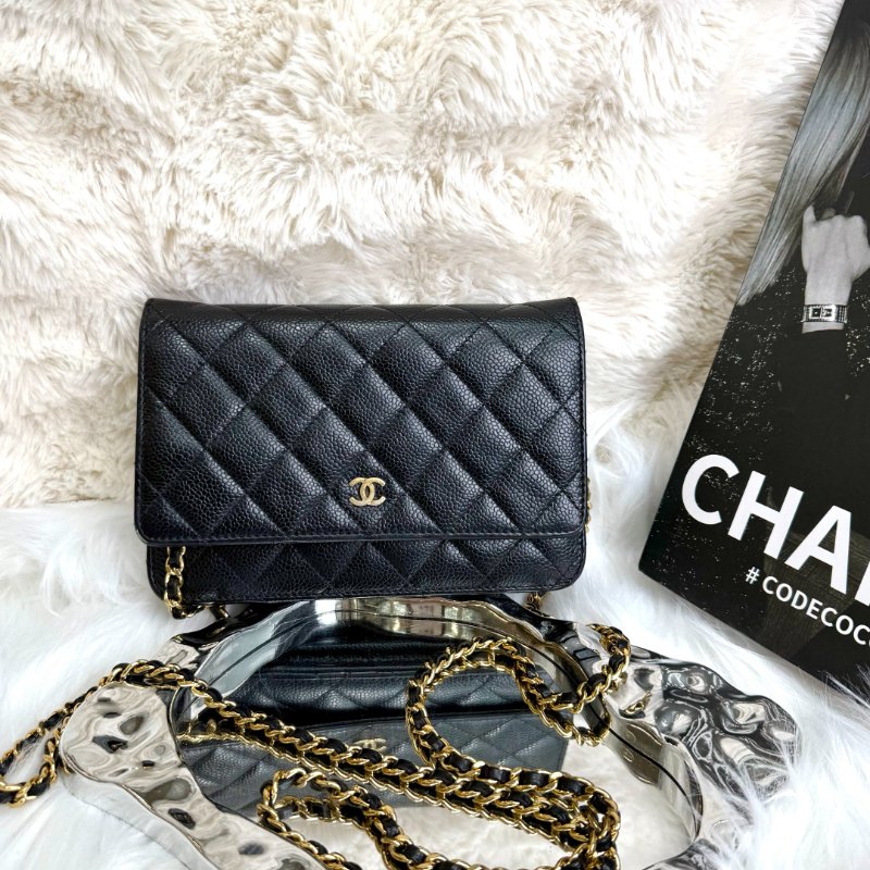 Chanel WOC 黑色 荔枝牛皮 中號 金扣-0