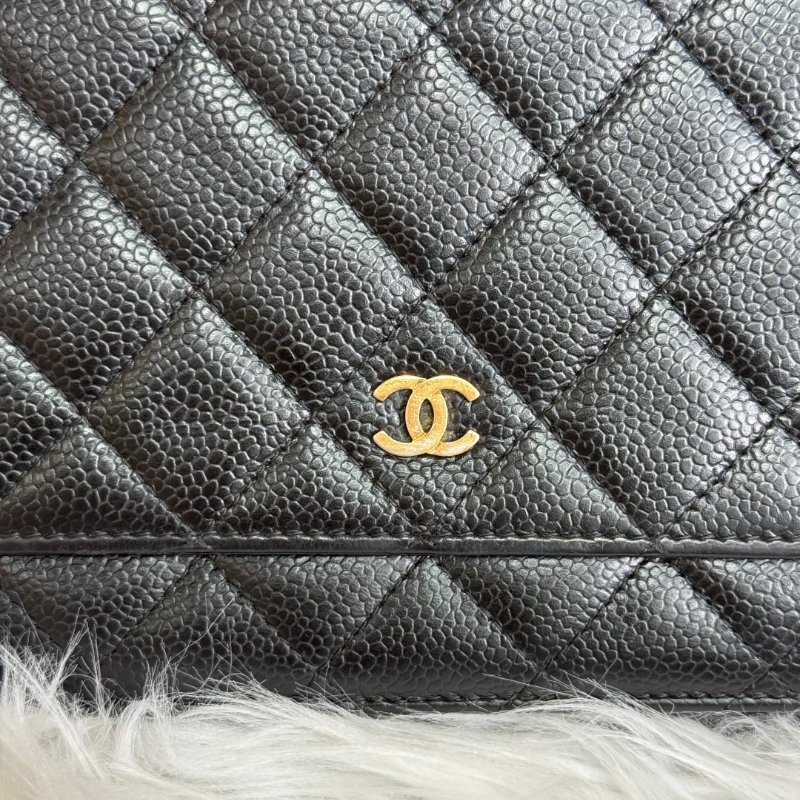 Chanel WOC 黑色 荔枝牛皮 中號 金扣-7