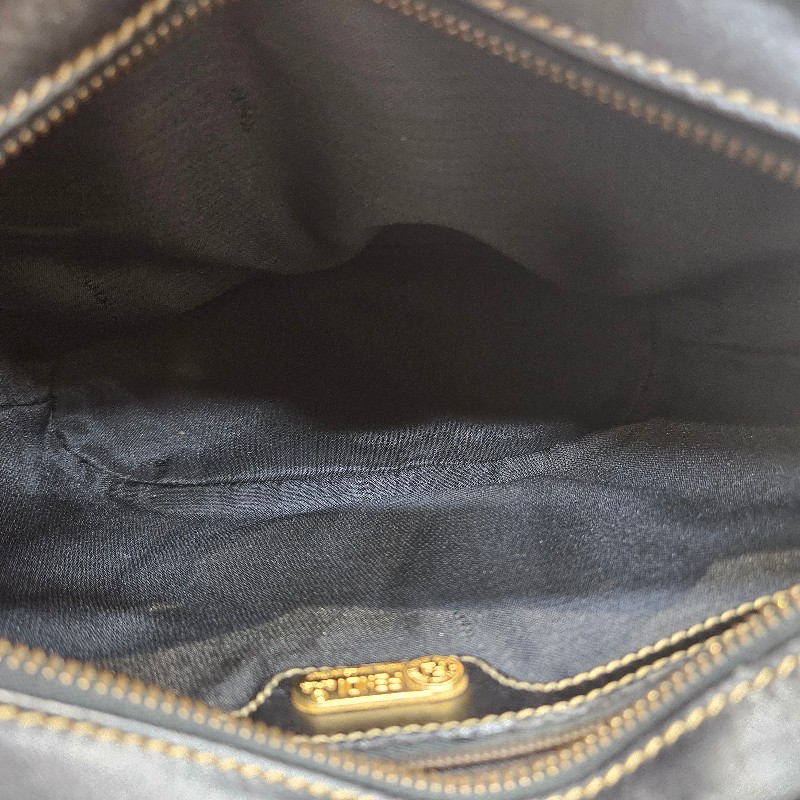 Fendi vintage bucket bag 中古水桶包-9