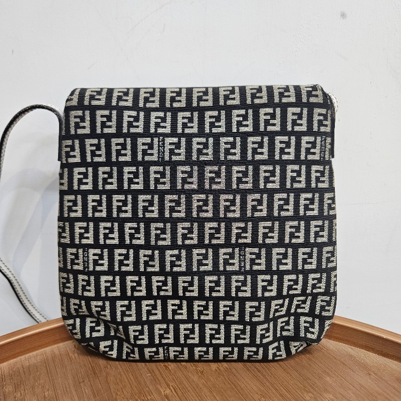 fendi zucca crossbody bag navy-1