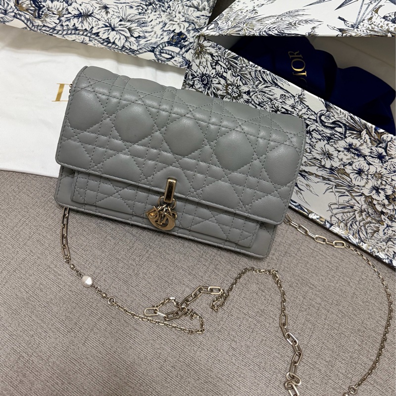 Dior珍珠鏈條woc-5