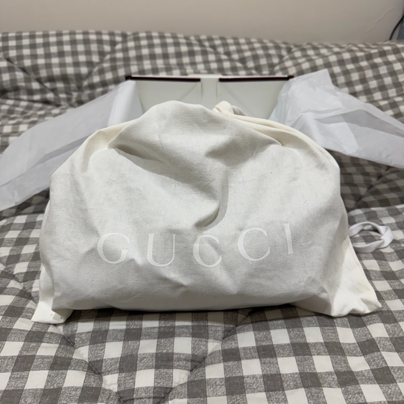 GUCCI-16