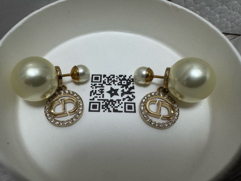 Dior珍珠耳環-1