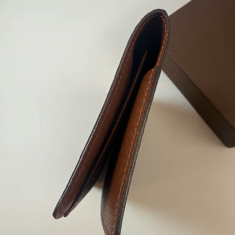 ✔️ LOUIS VUITTON LV 路易威登 M60181 Monogram 老花帆布護照夾-33