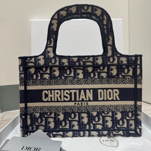 Dior Book Tote Mini托特包
